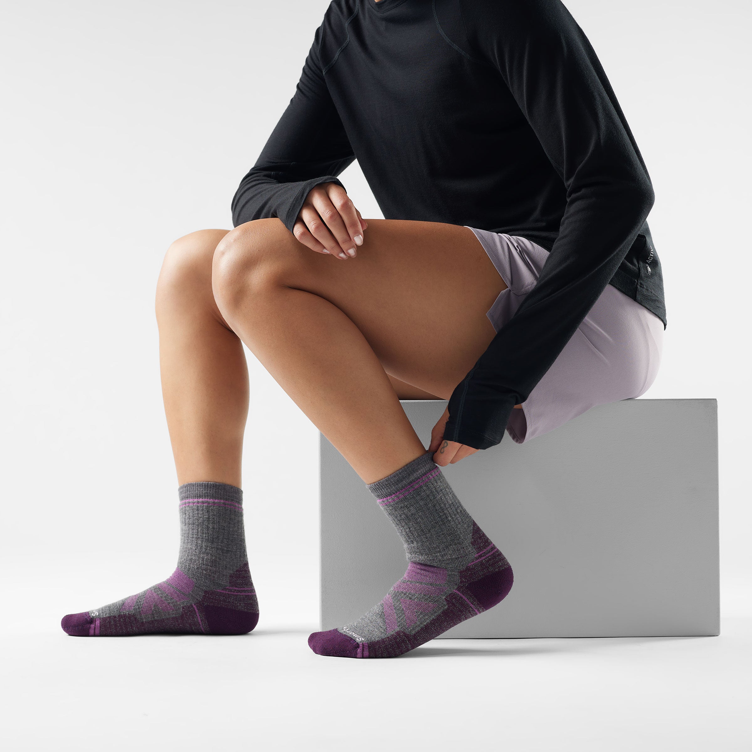 Women's Hike Crew Socks - Image 5
