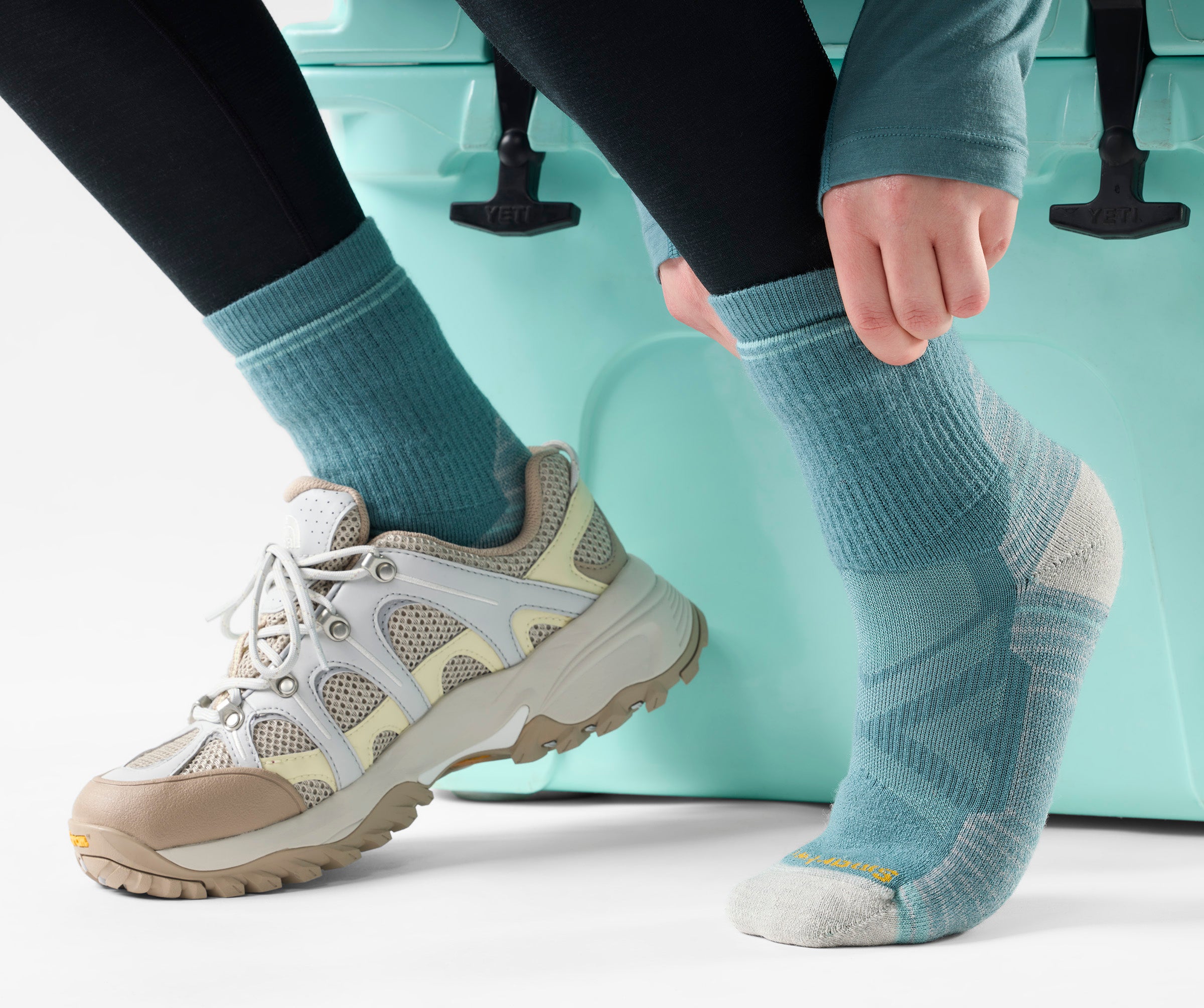 Women's Hike Crew Socks - Image 2