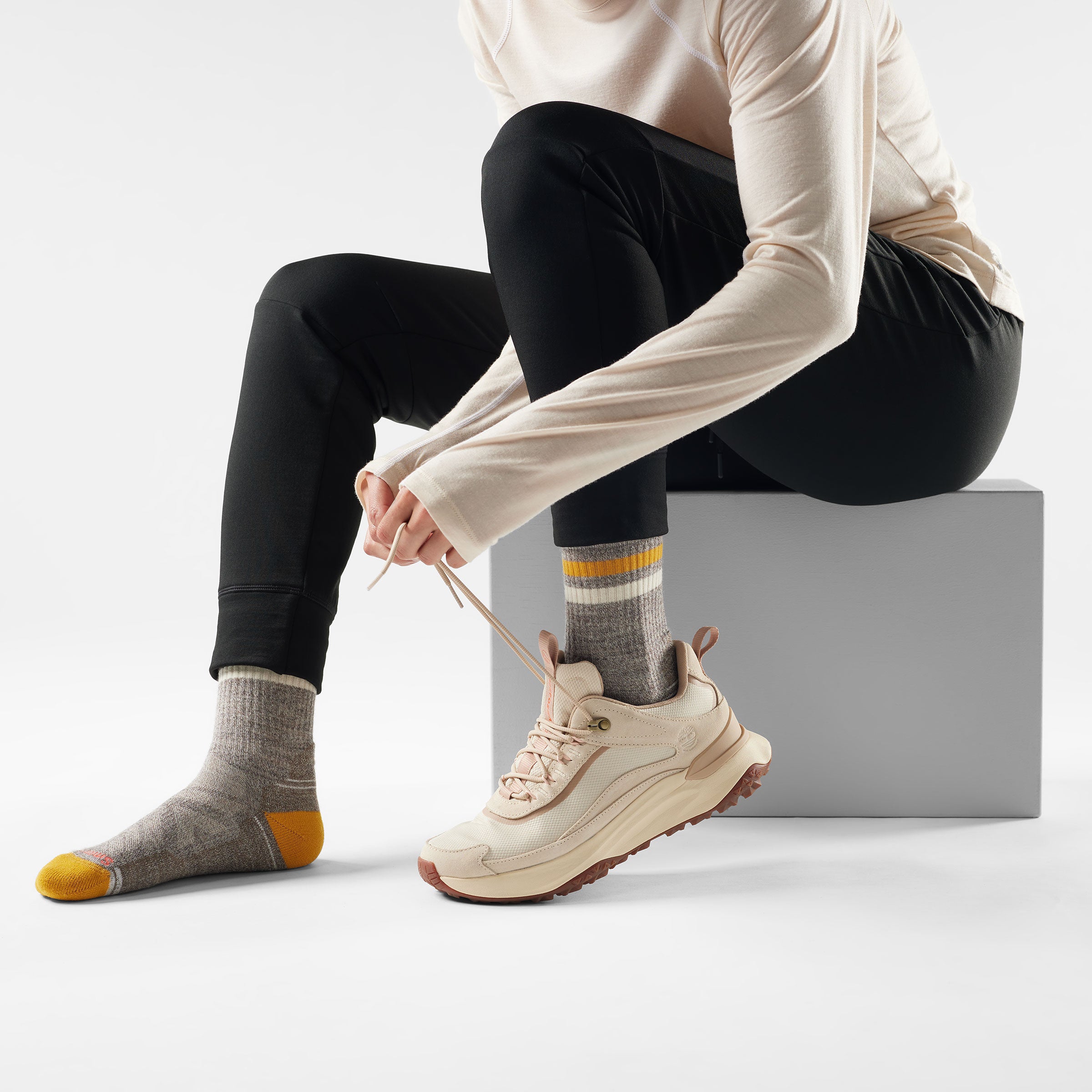 Women's Hike Tube Stripe Crew Socks - Image 8