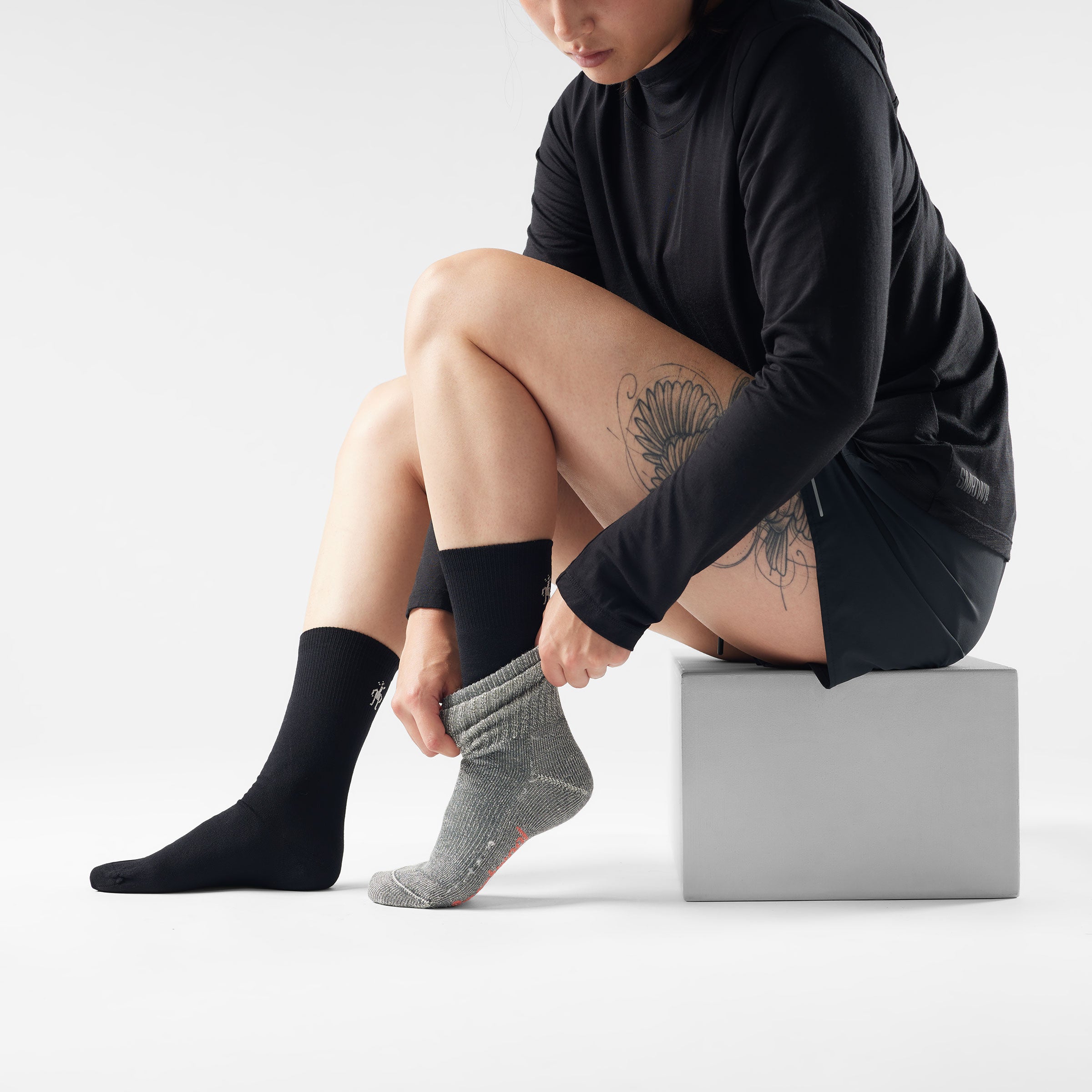 Hike Classic Edition Liner Crew Socks - Image 4