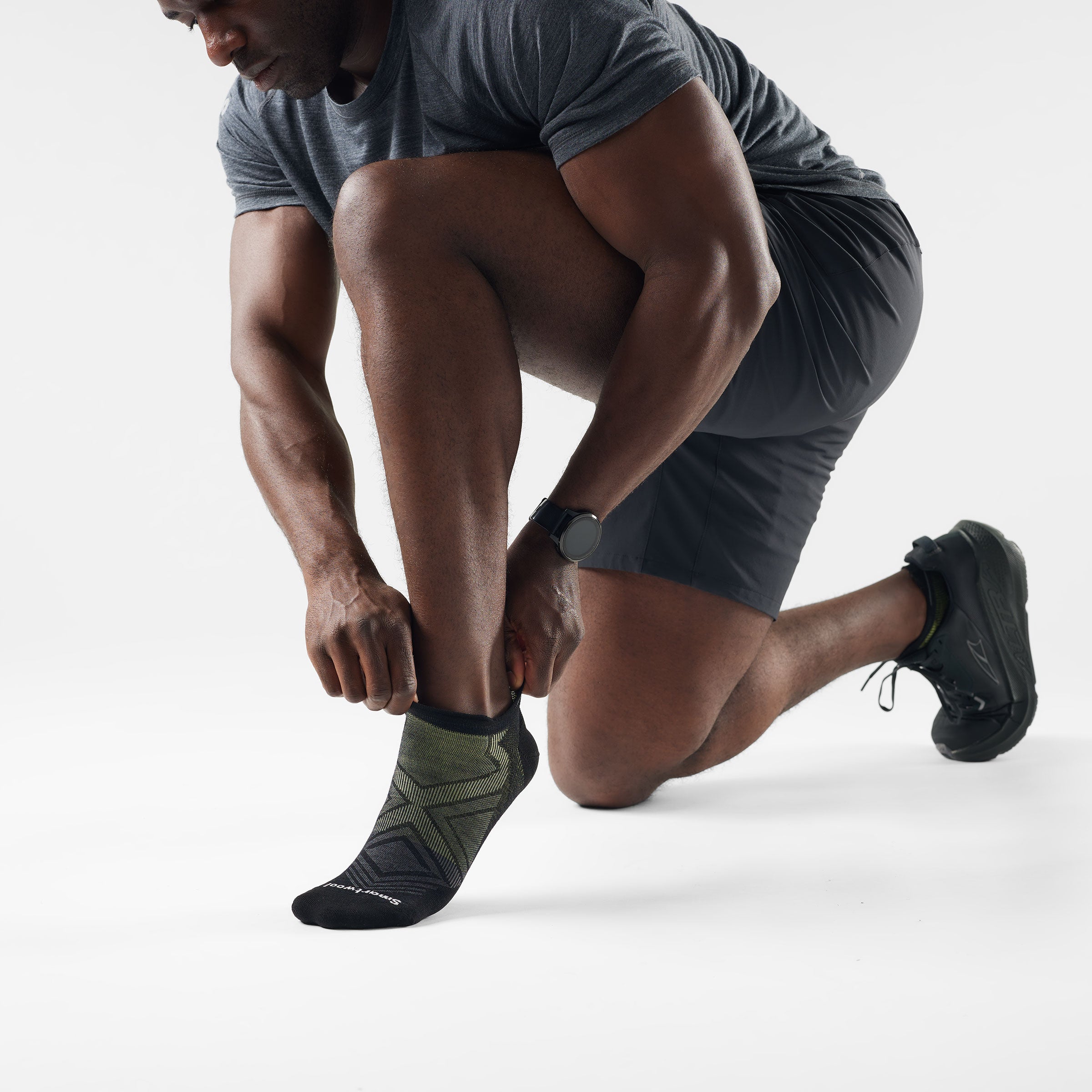 Run Low Ankle Socks - Image 16