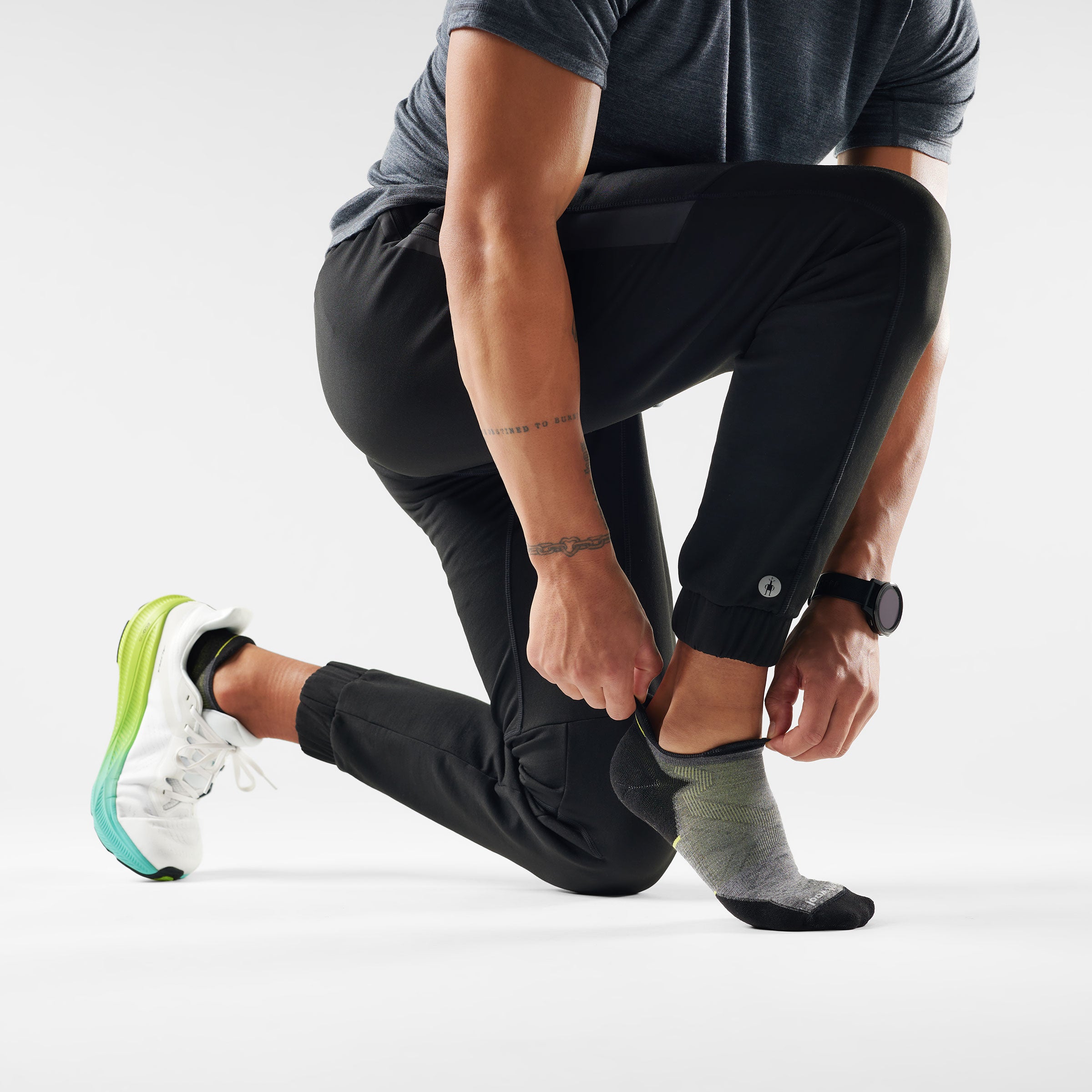 Run Low Ankle Socks - Image 19