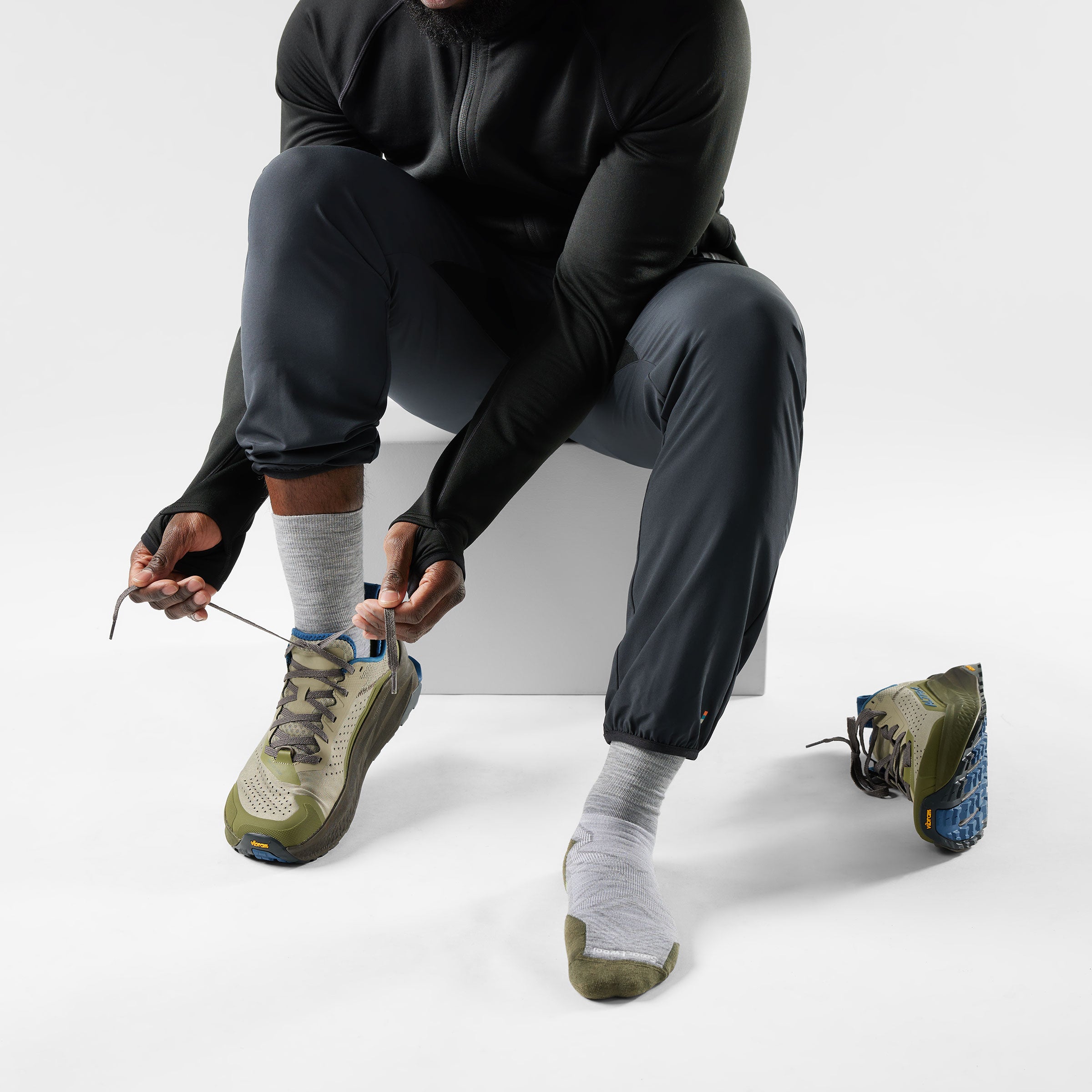Run Mid Crew Socks - Image 4