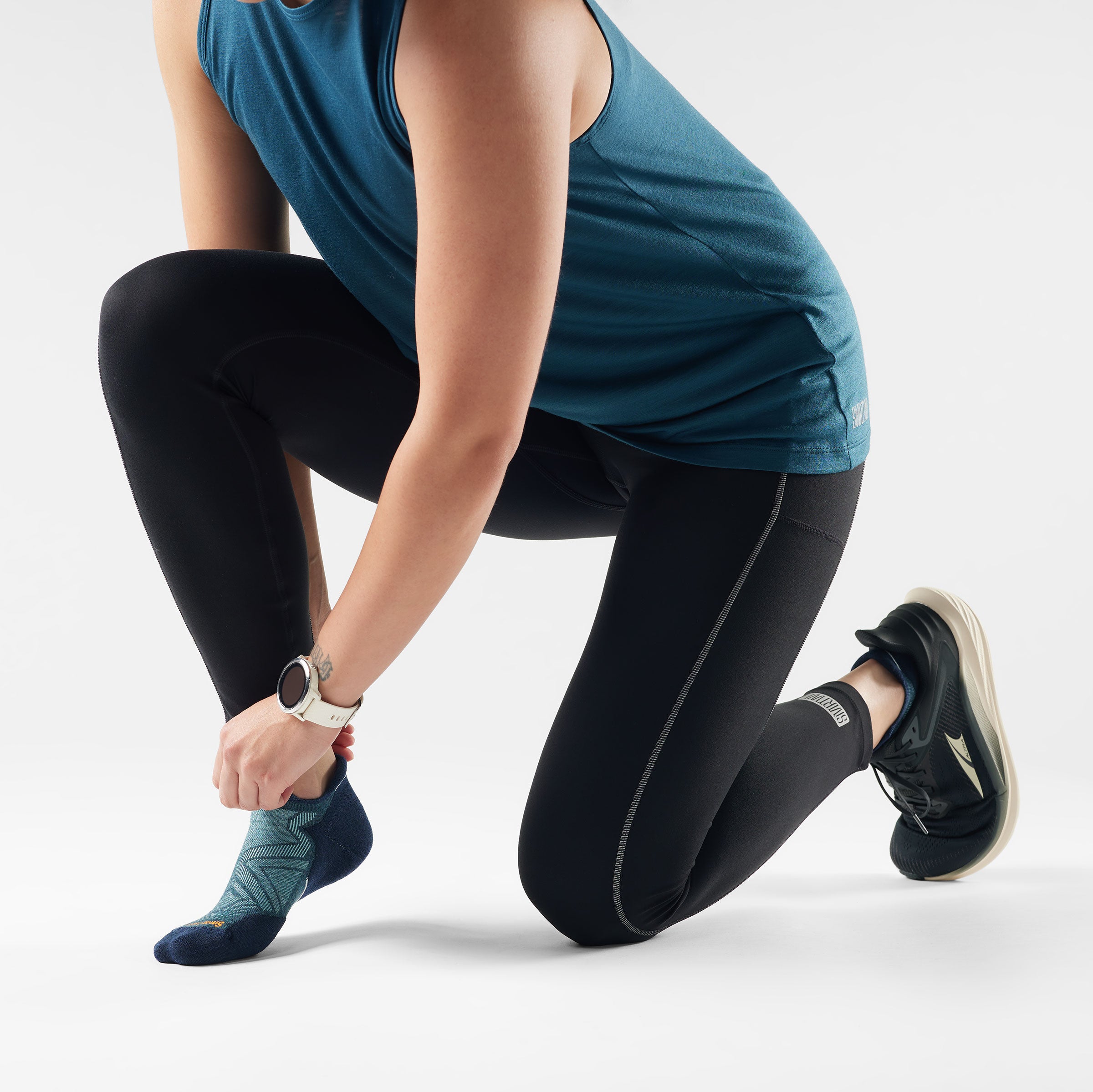 Women's Run Low Ankle Socks - Image 23