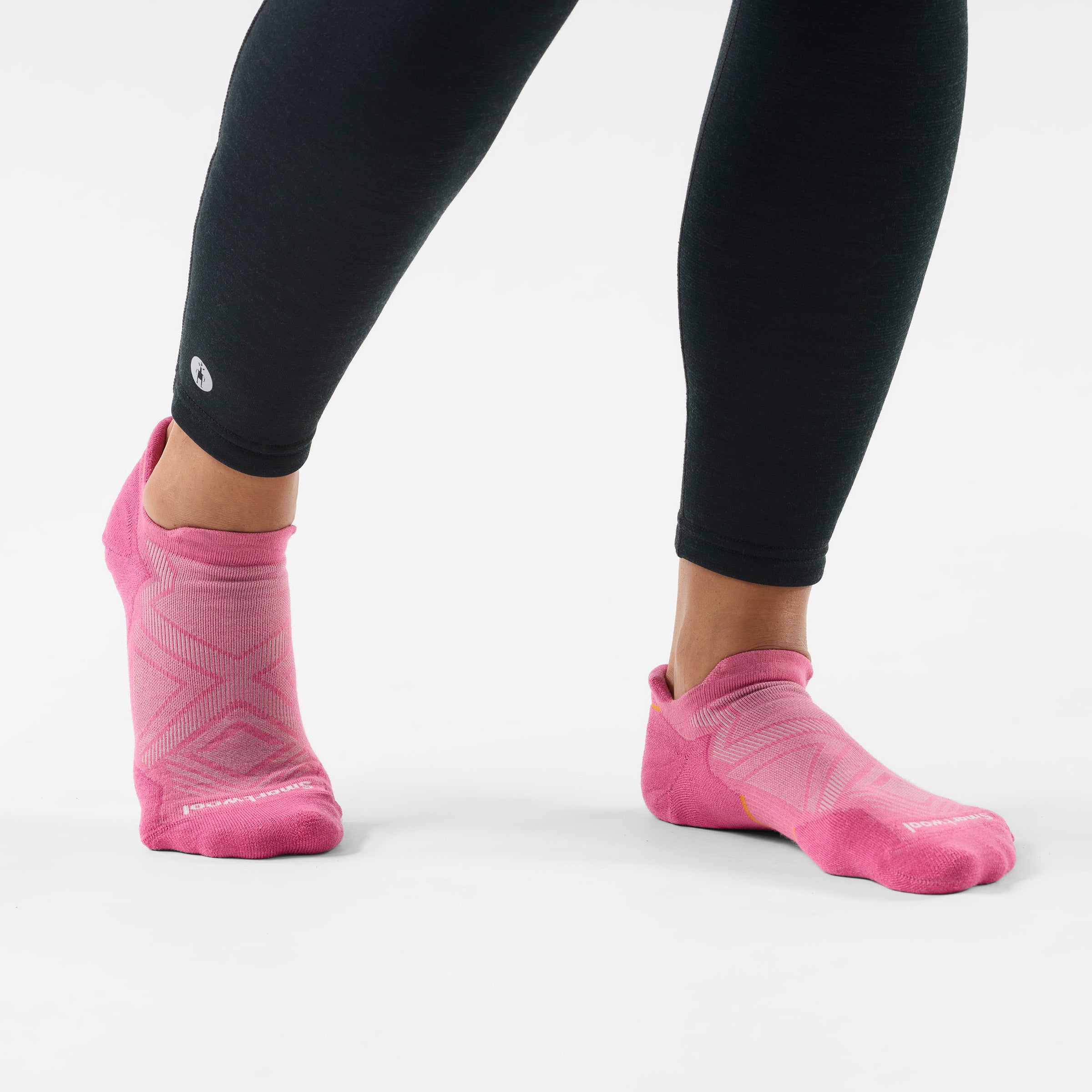 Women's Run Low Ankle Socks - Image 2