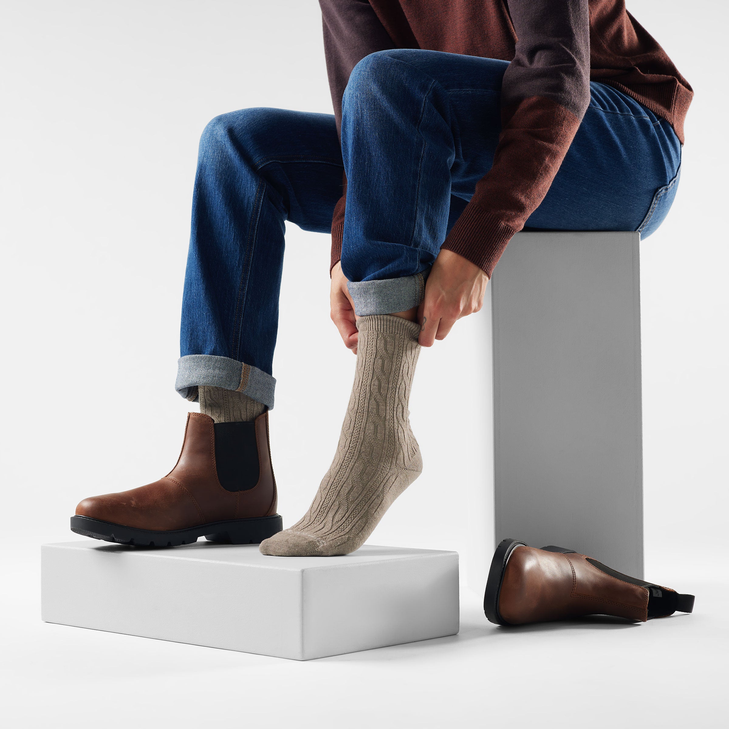 Women's Everyday Cable Crew Socks - Image 2