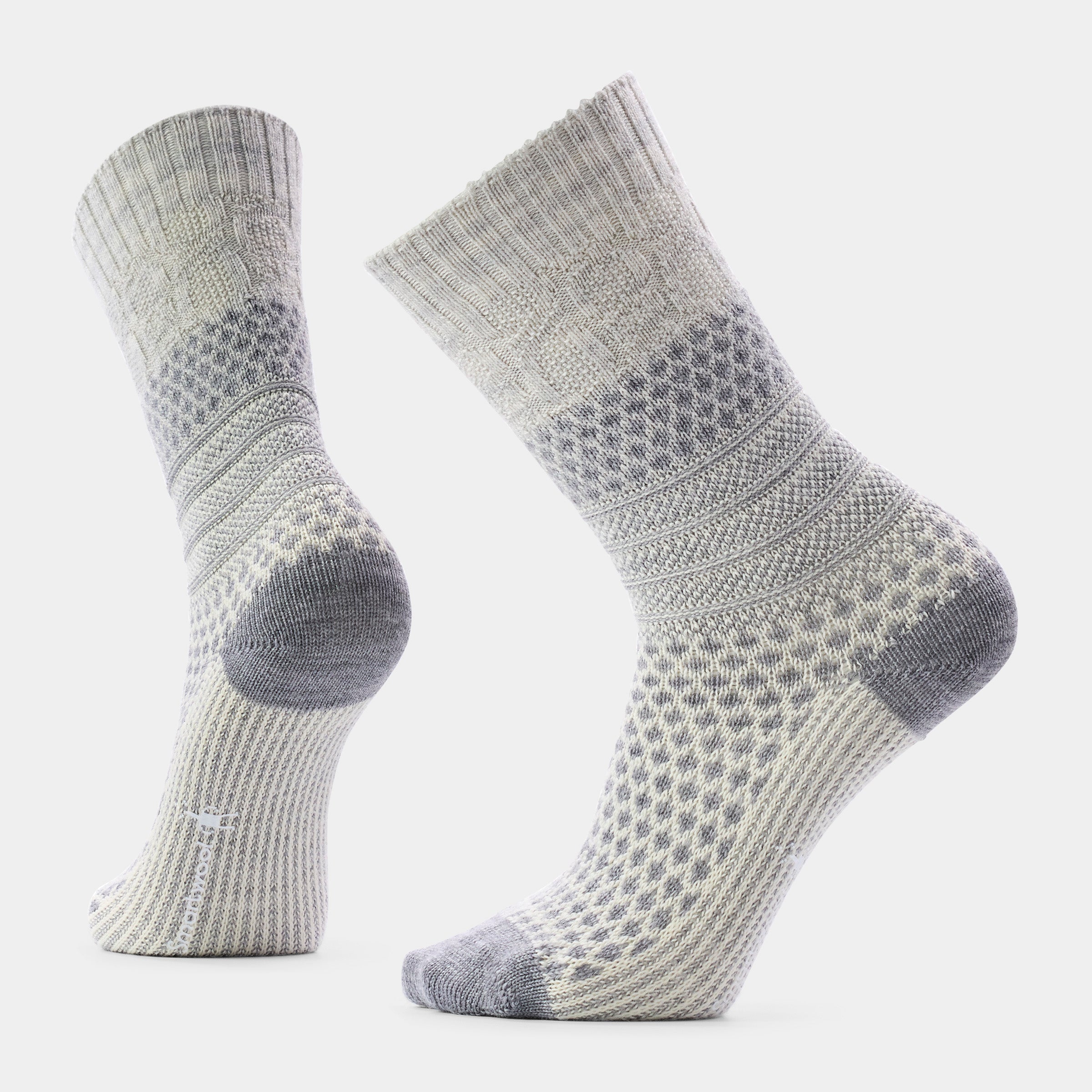 Women's Everyday Cozy Popcorn Cable Crew Socks - Image 5