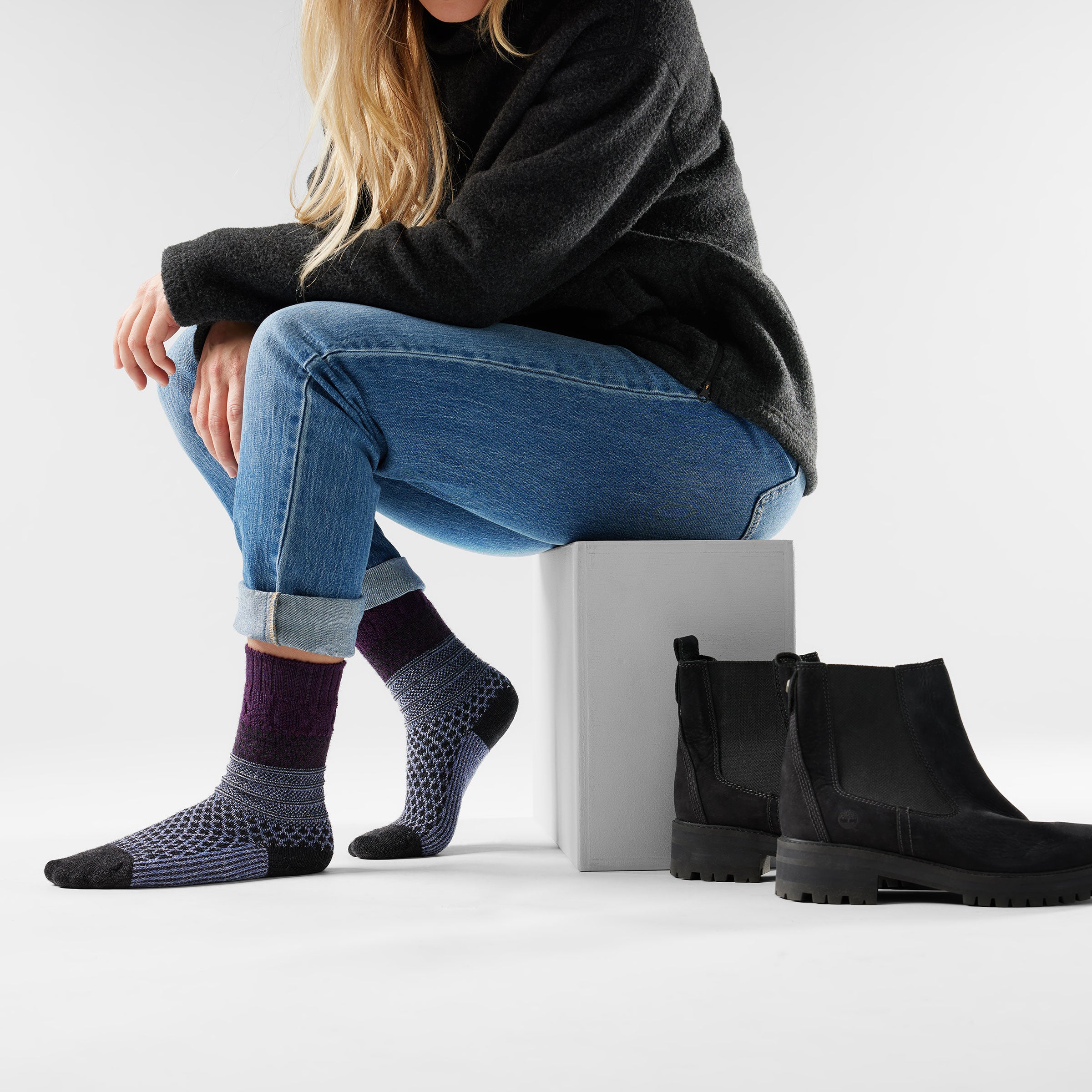 Women's Everyday Cozy Popcorn Cable Crew Socks - Image 27