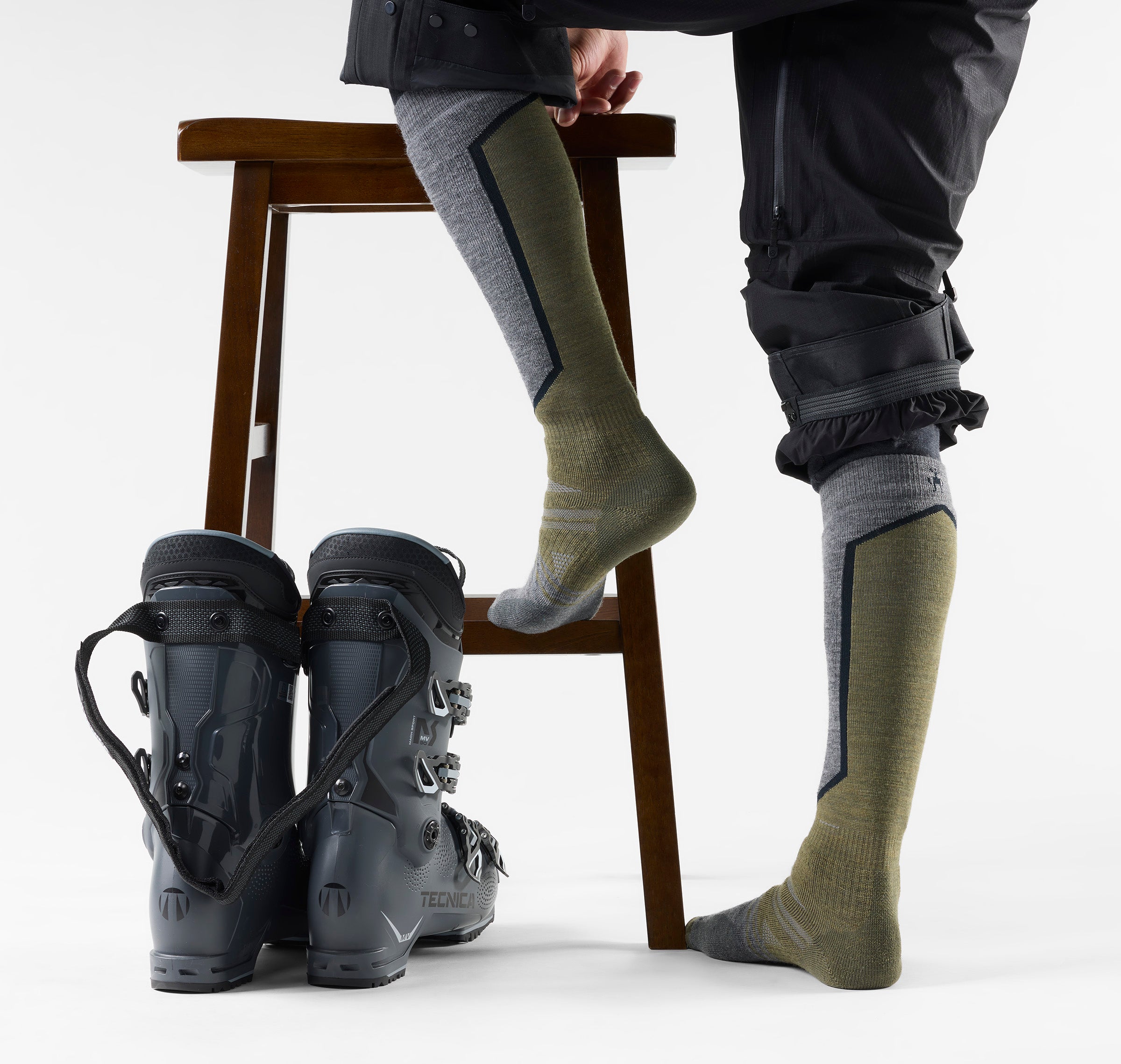 Ski Over The Calf Socks - Image 4