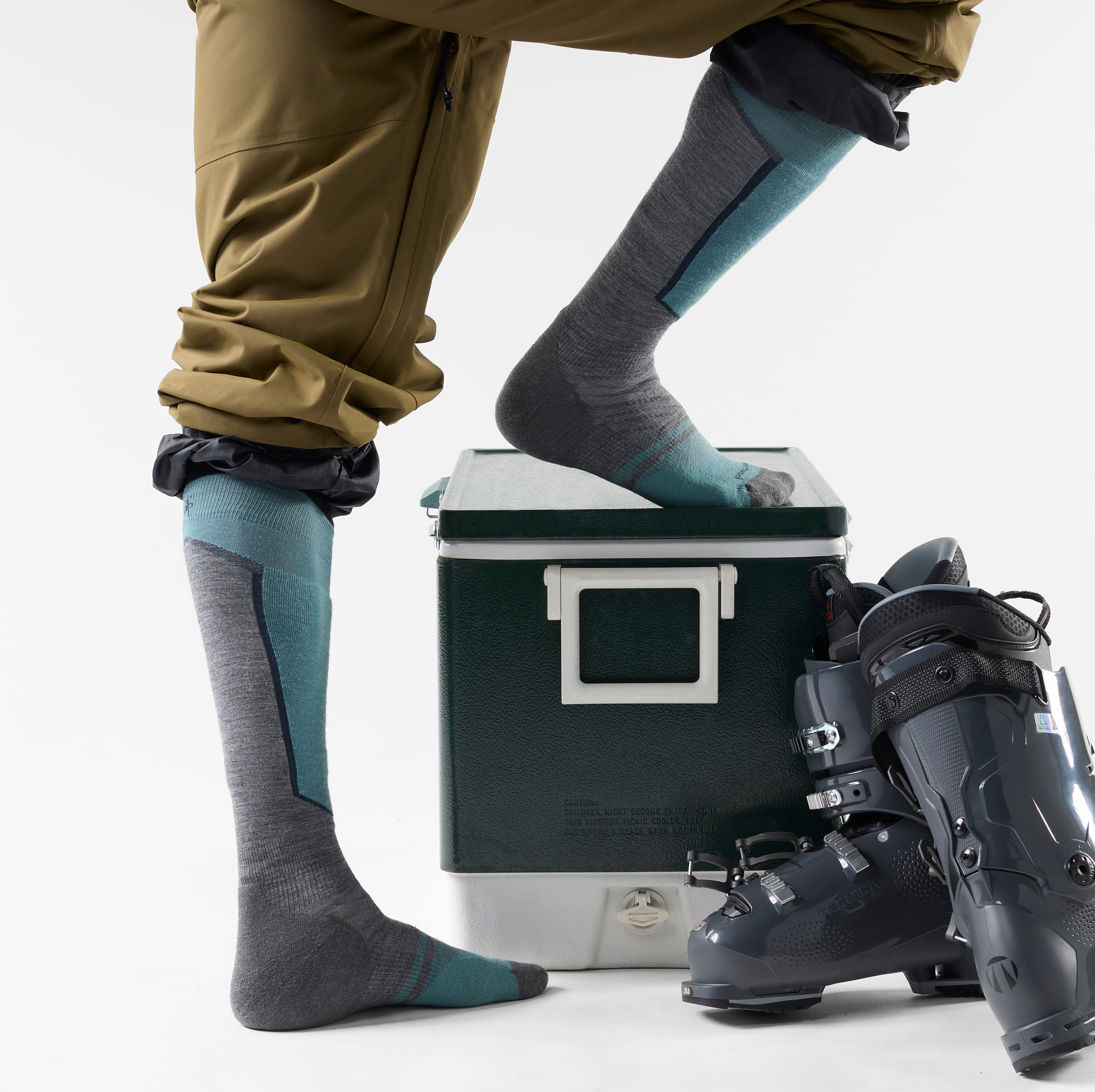 Ski Over The Calf Socks - Image 2