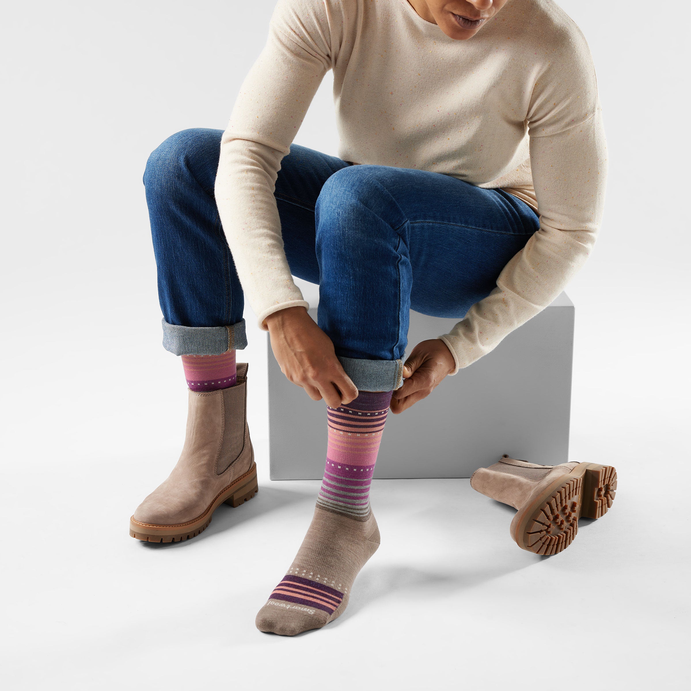 Women's Everyday Stitch Stripe Crew Socks - Image 7