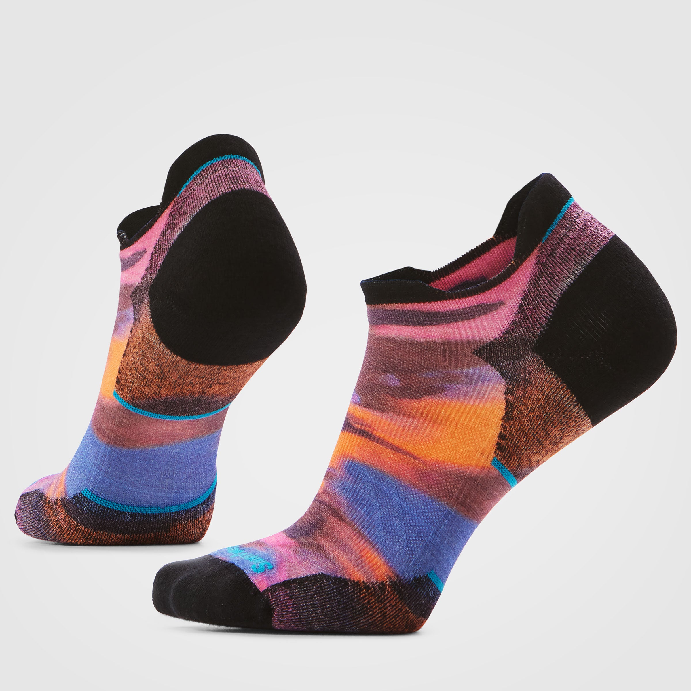 Women's Run Brushed Print Low Ankle Socks - Image 2