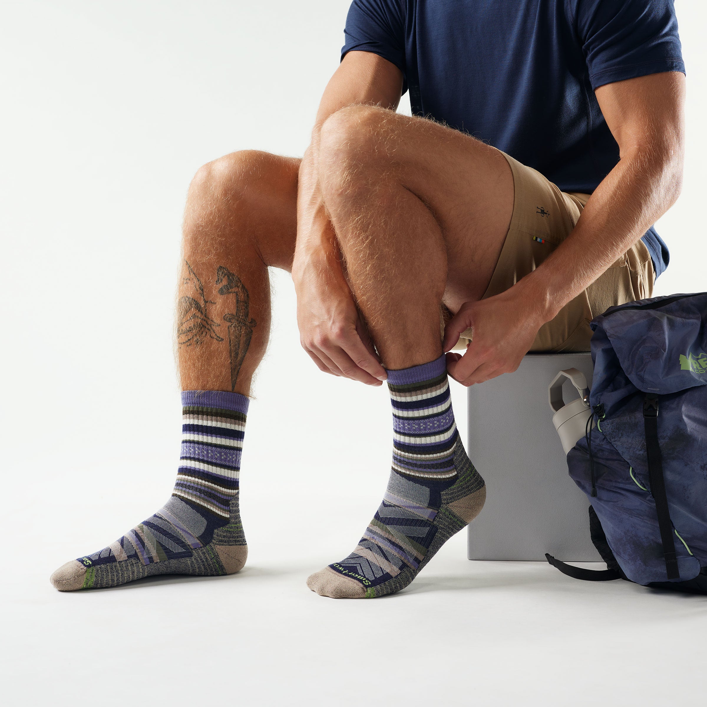 Hike Panorama Crew Socks - Image 2