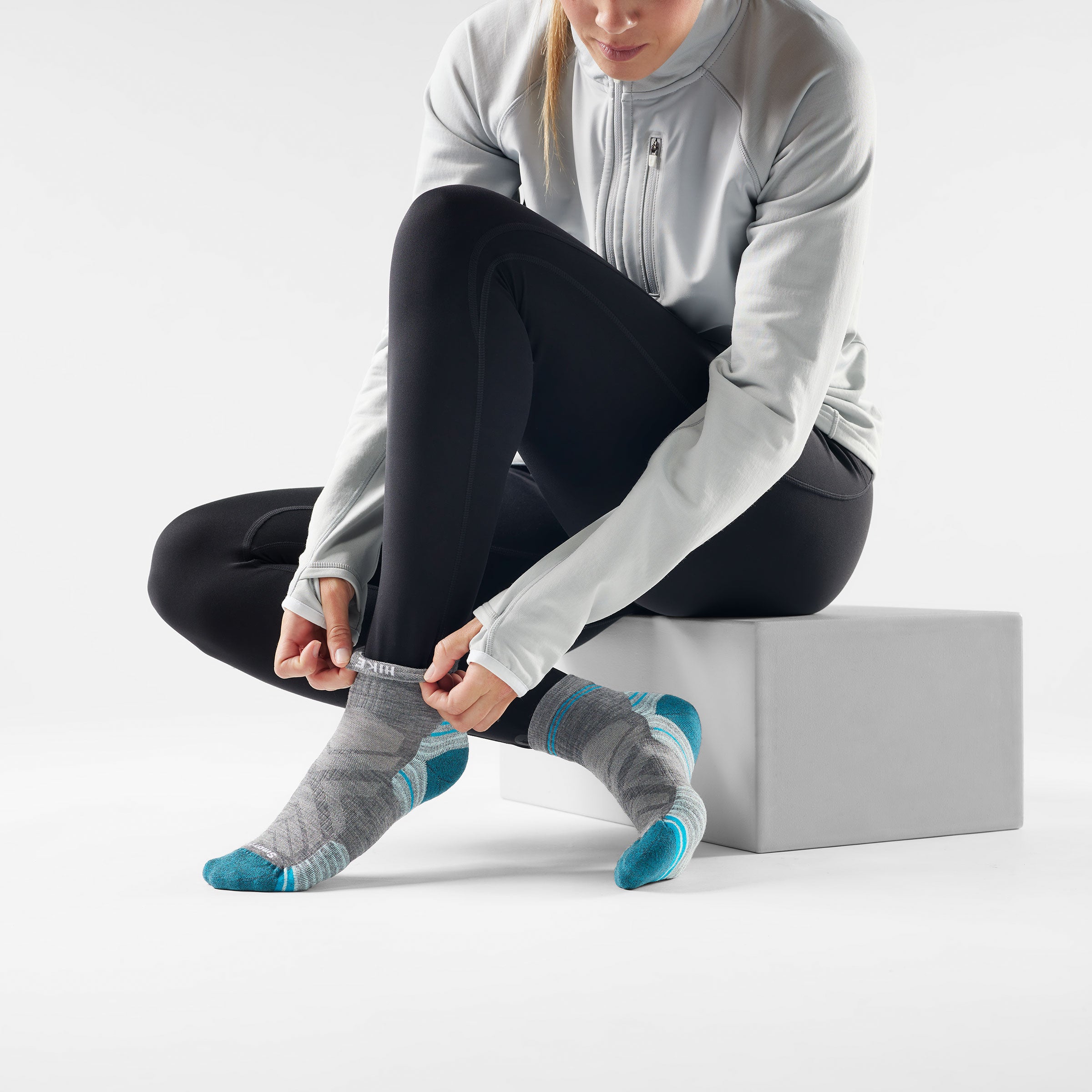 Women's Hike Ankle Socks - Image 10