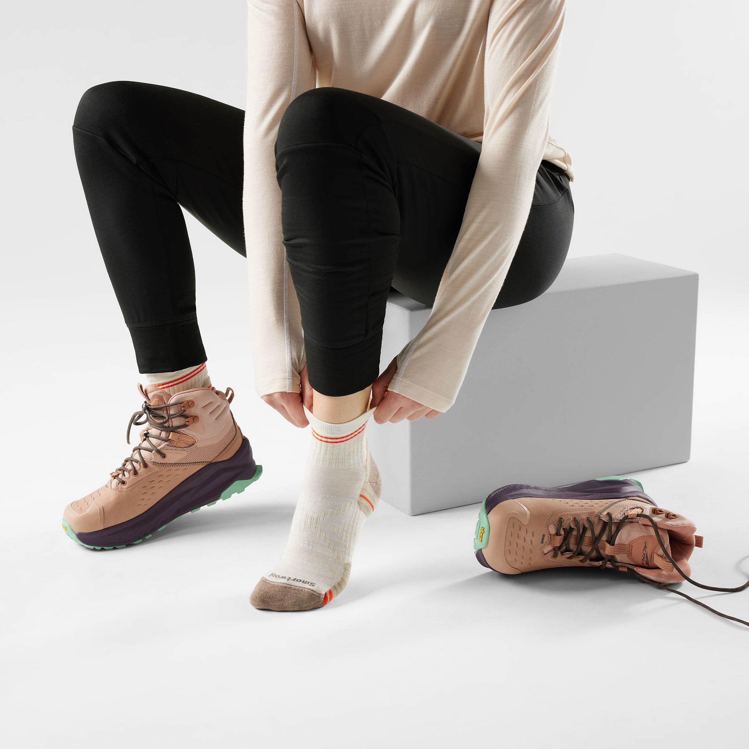 Women's Hike Ankle Socks - Image 12