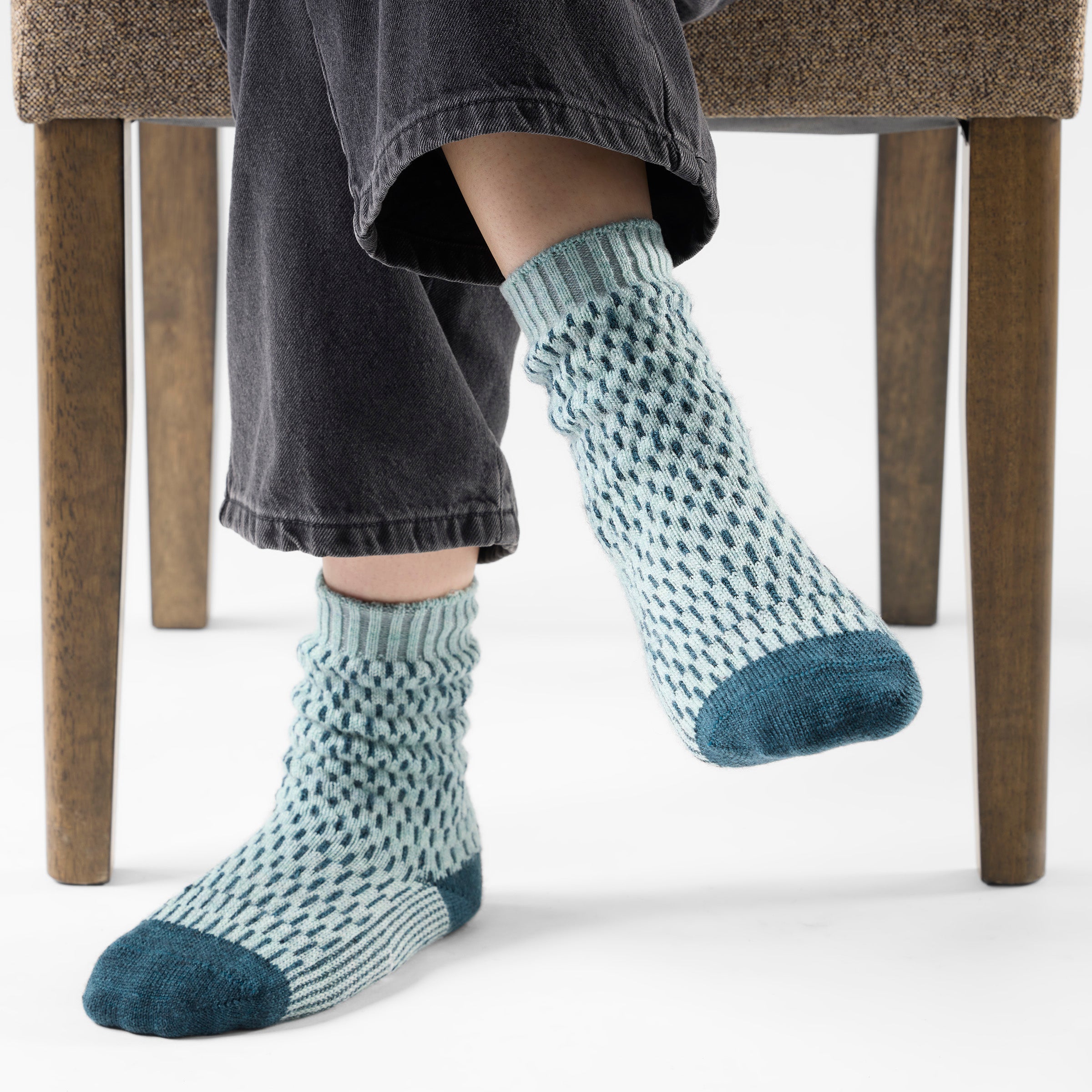 Women's Everyday Cozy Digi-Tick Crew Socks - Image 2