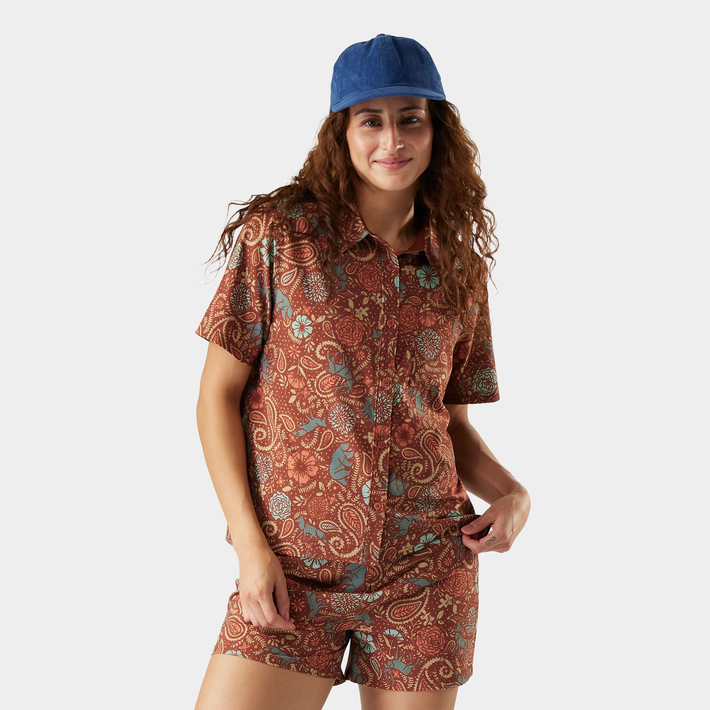 Women's Everyday Short Sleeve Button Down - Image 20