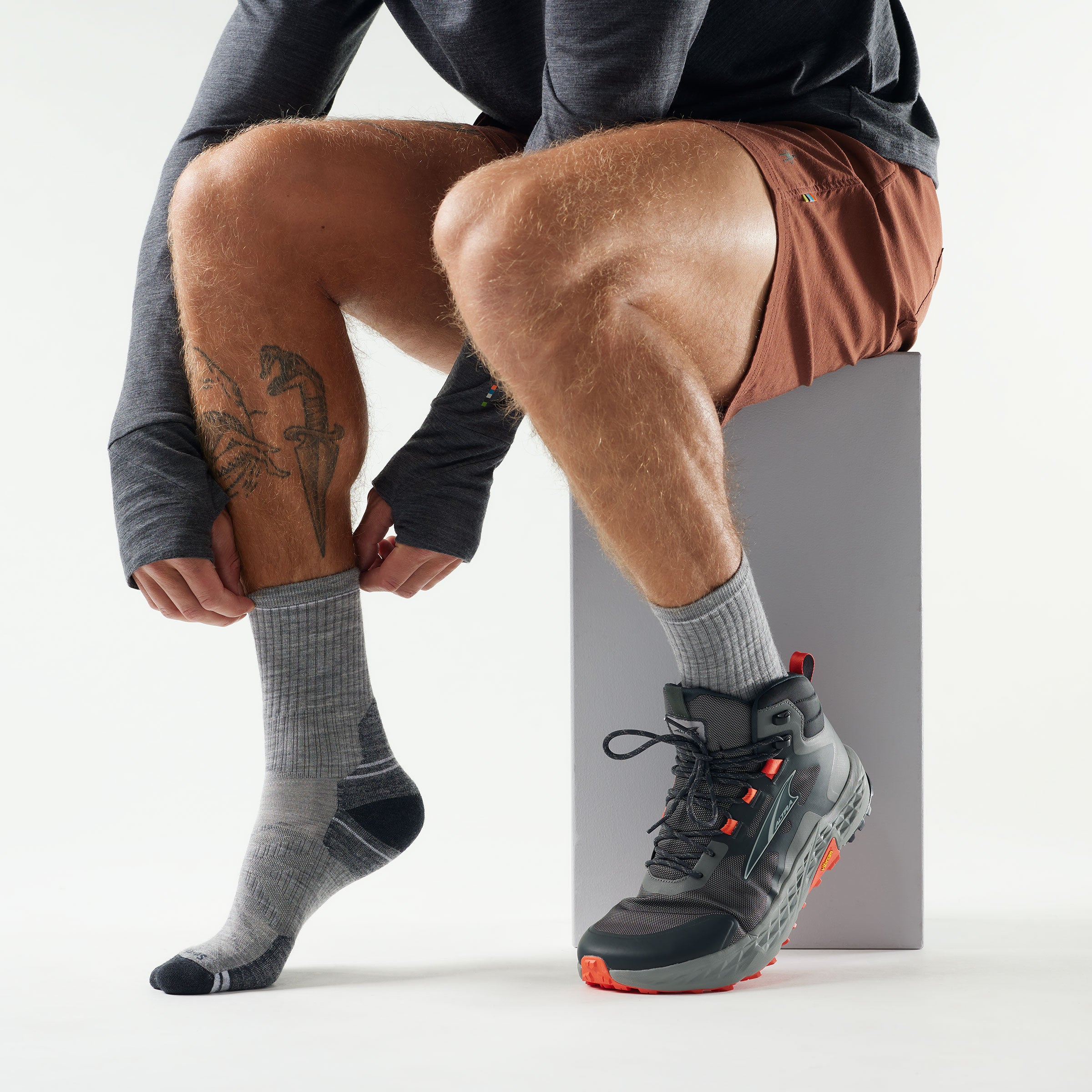 Hike Mid Crew Socks - Image 6