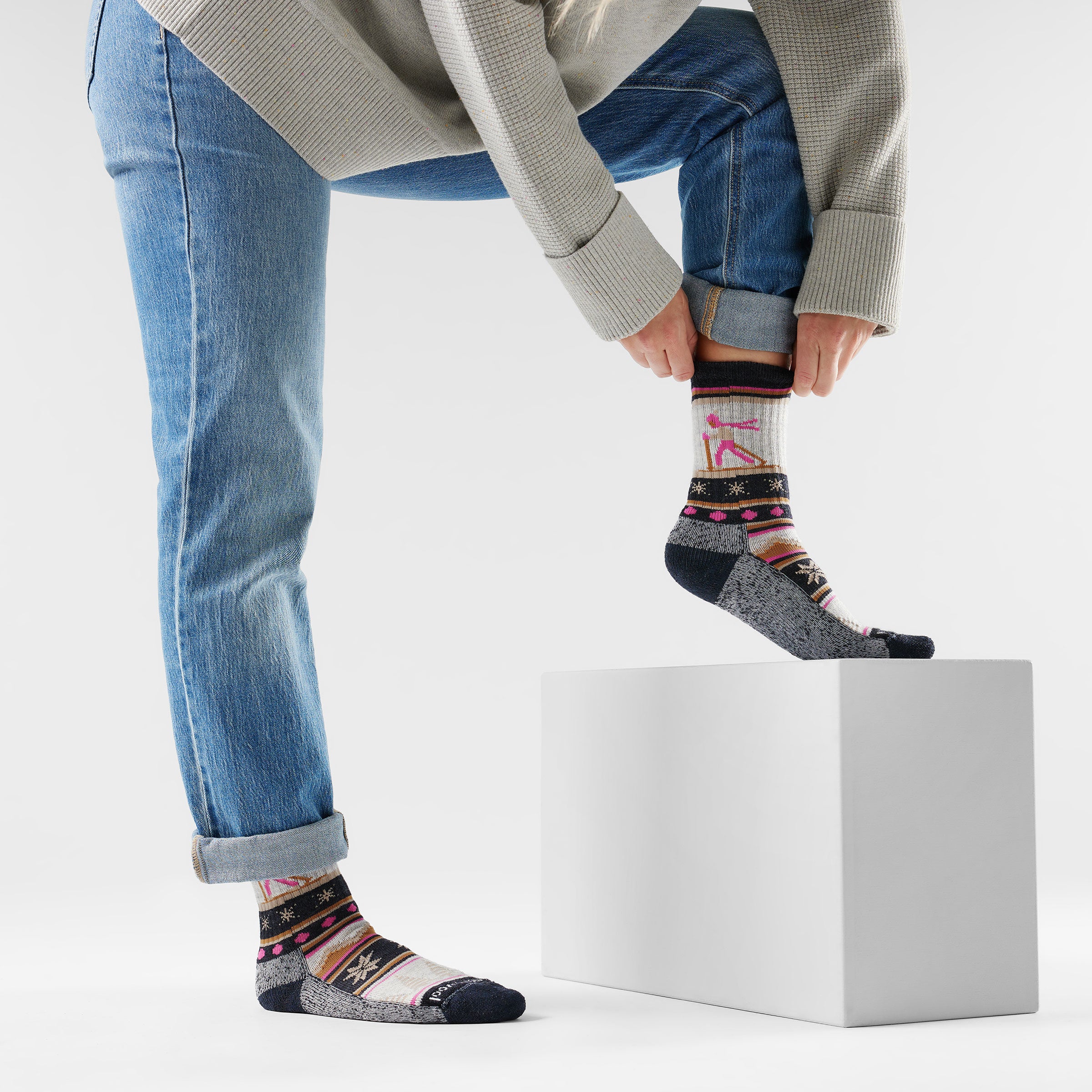 Everyday Cozy Alpine Après Crew Socks - Image 4