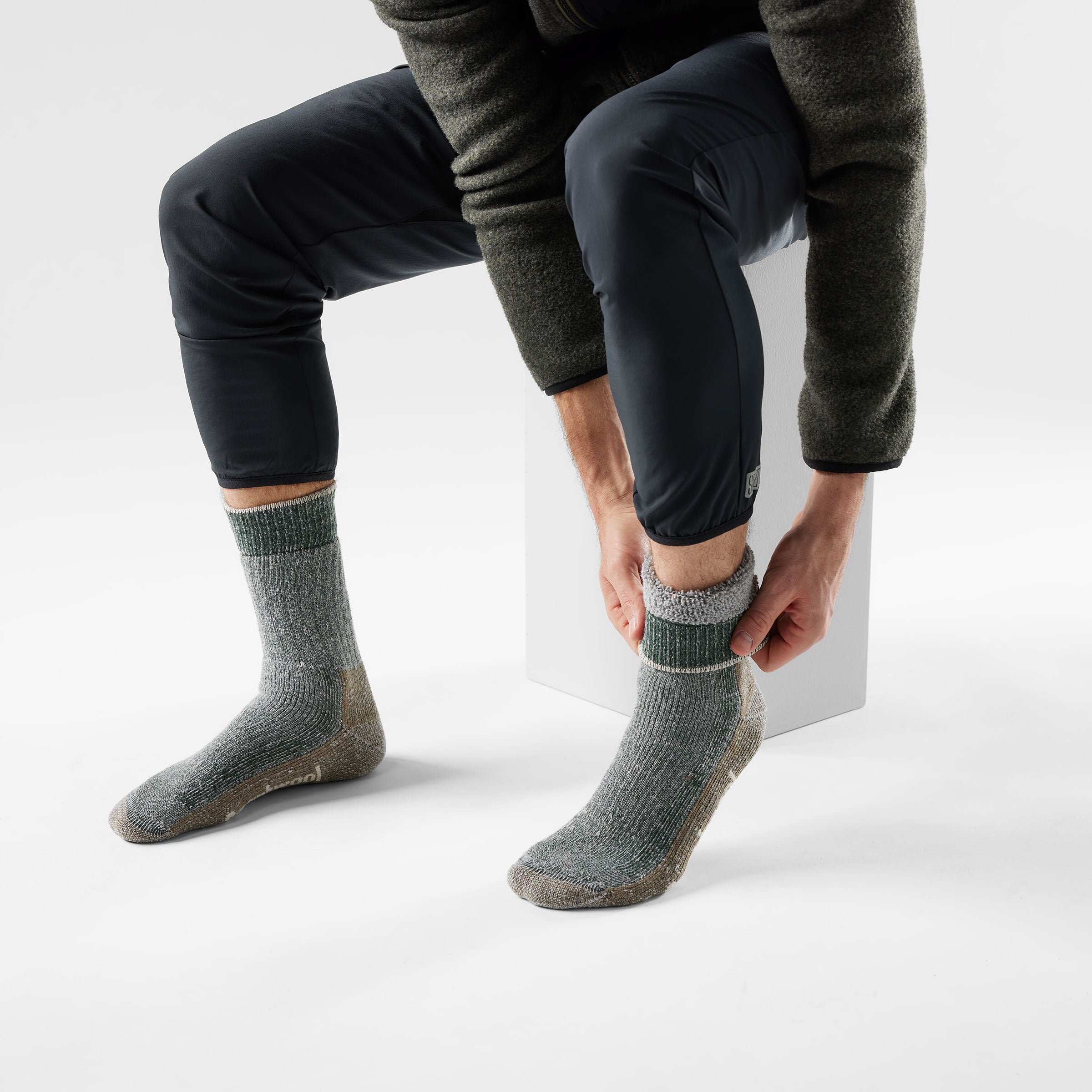 Hike Classic Edition Second Cut™ Crew Socks - Image 10