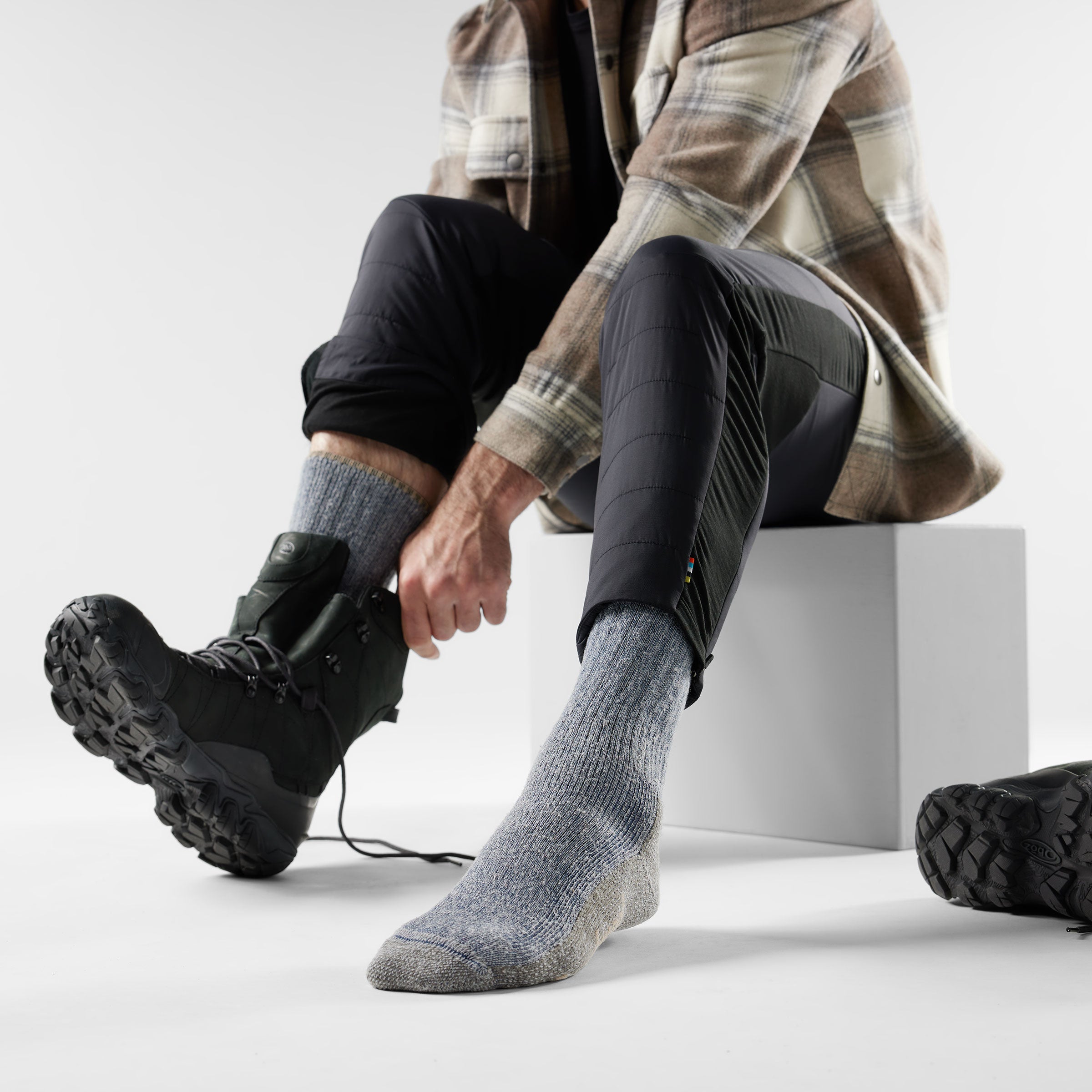 Mountaineer Classic Edition Second Cut™ Crew Socks - Image 2