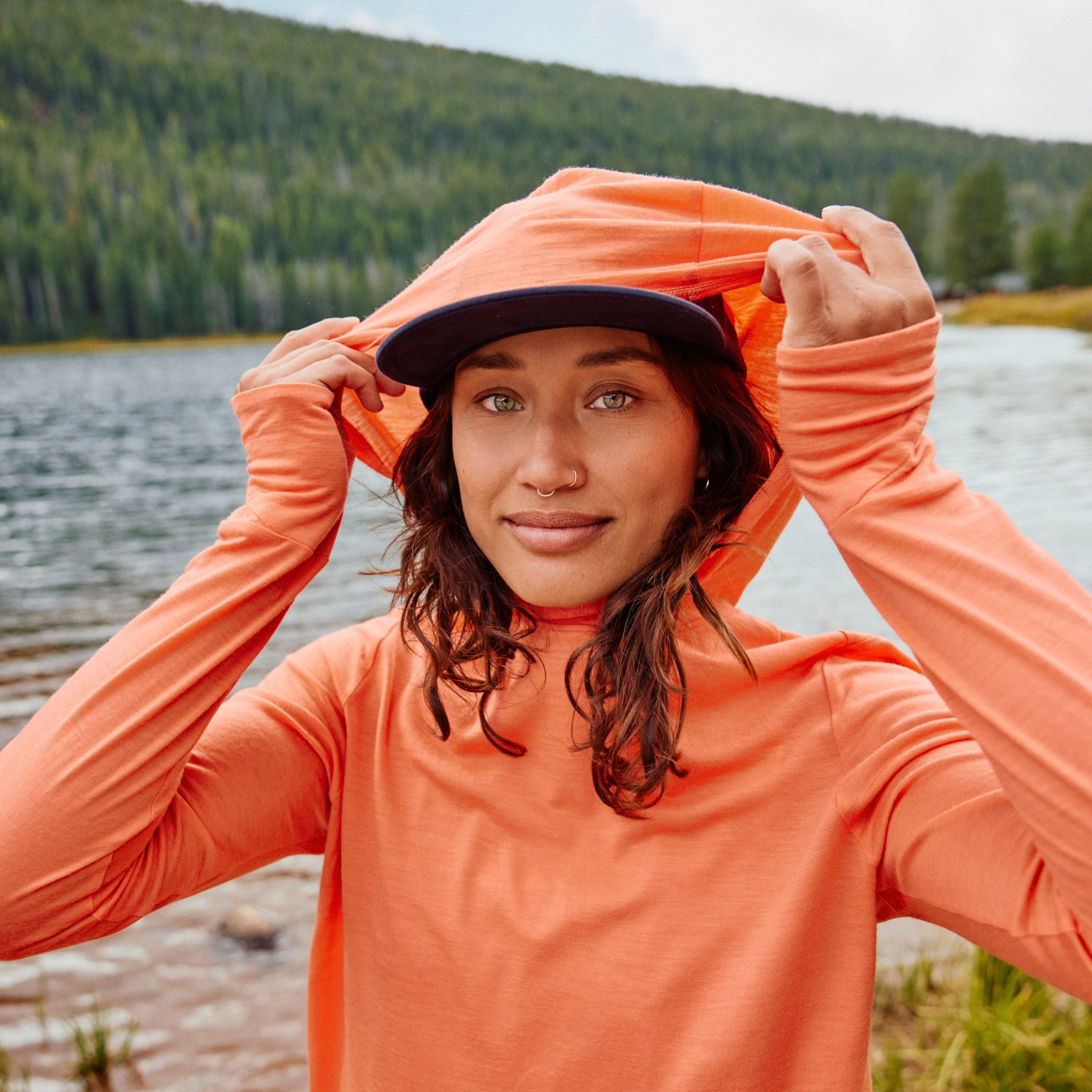 Women's Merino Sun Hoodie - Image 13