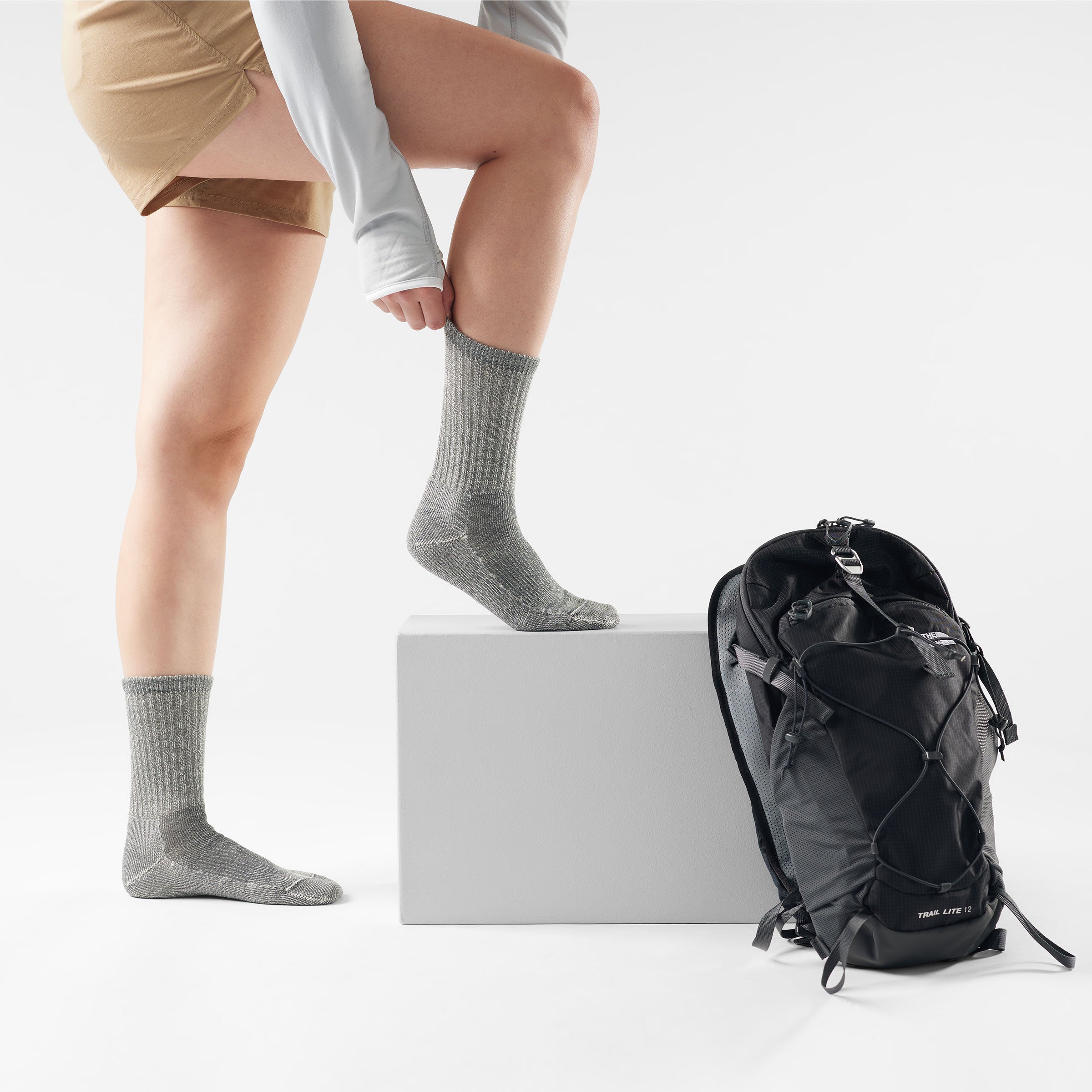 Women's Hike Classic Edition Crew Socks - Image 5