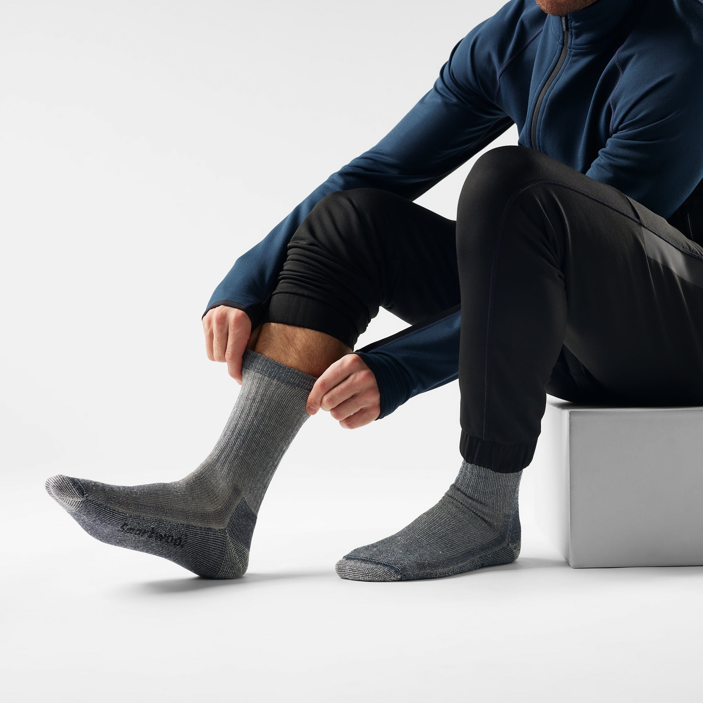 Hike Classic Edition Crew Socks - Image 4