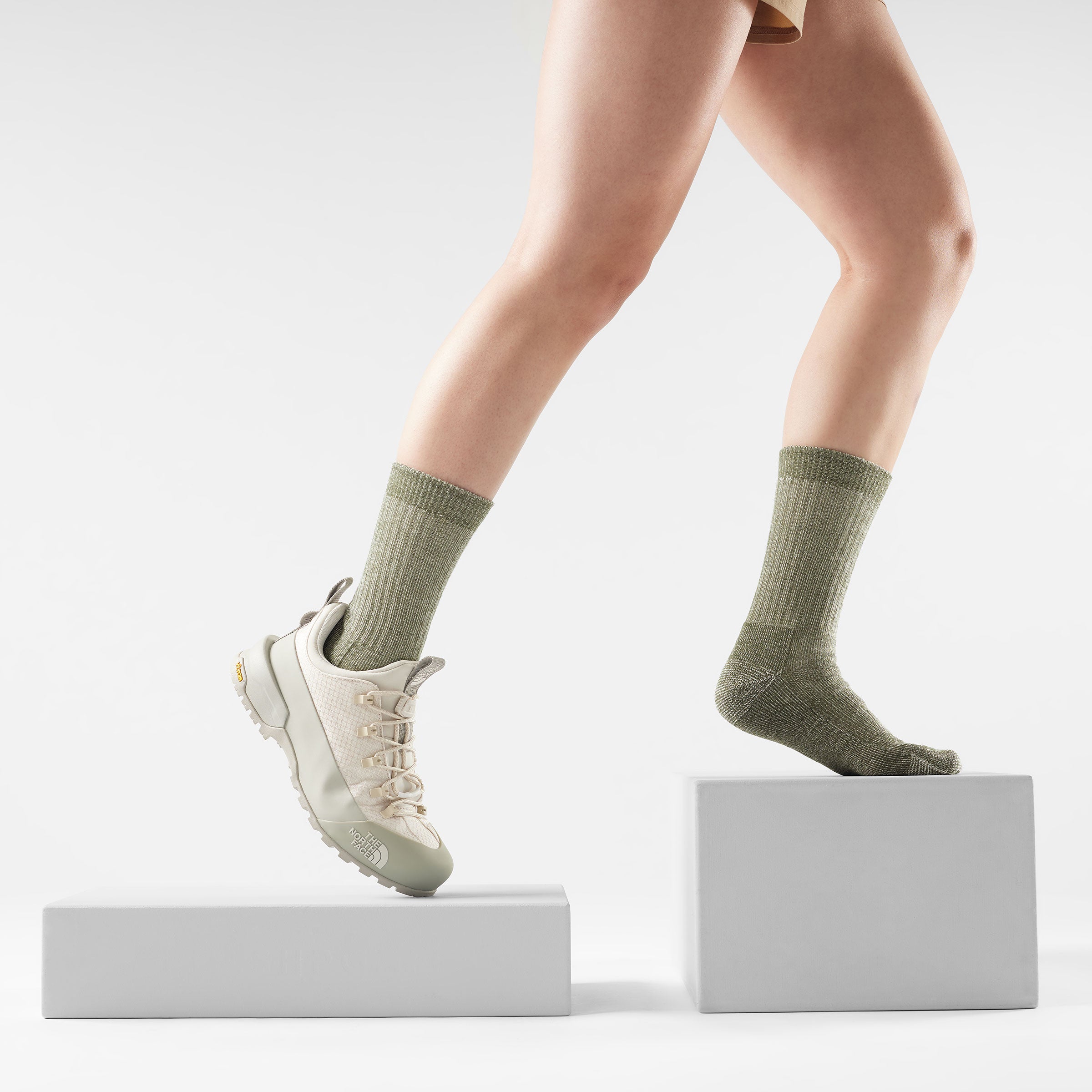 Hike Classic Edition Crew Socks - Image 2