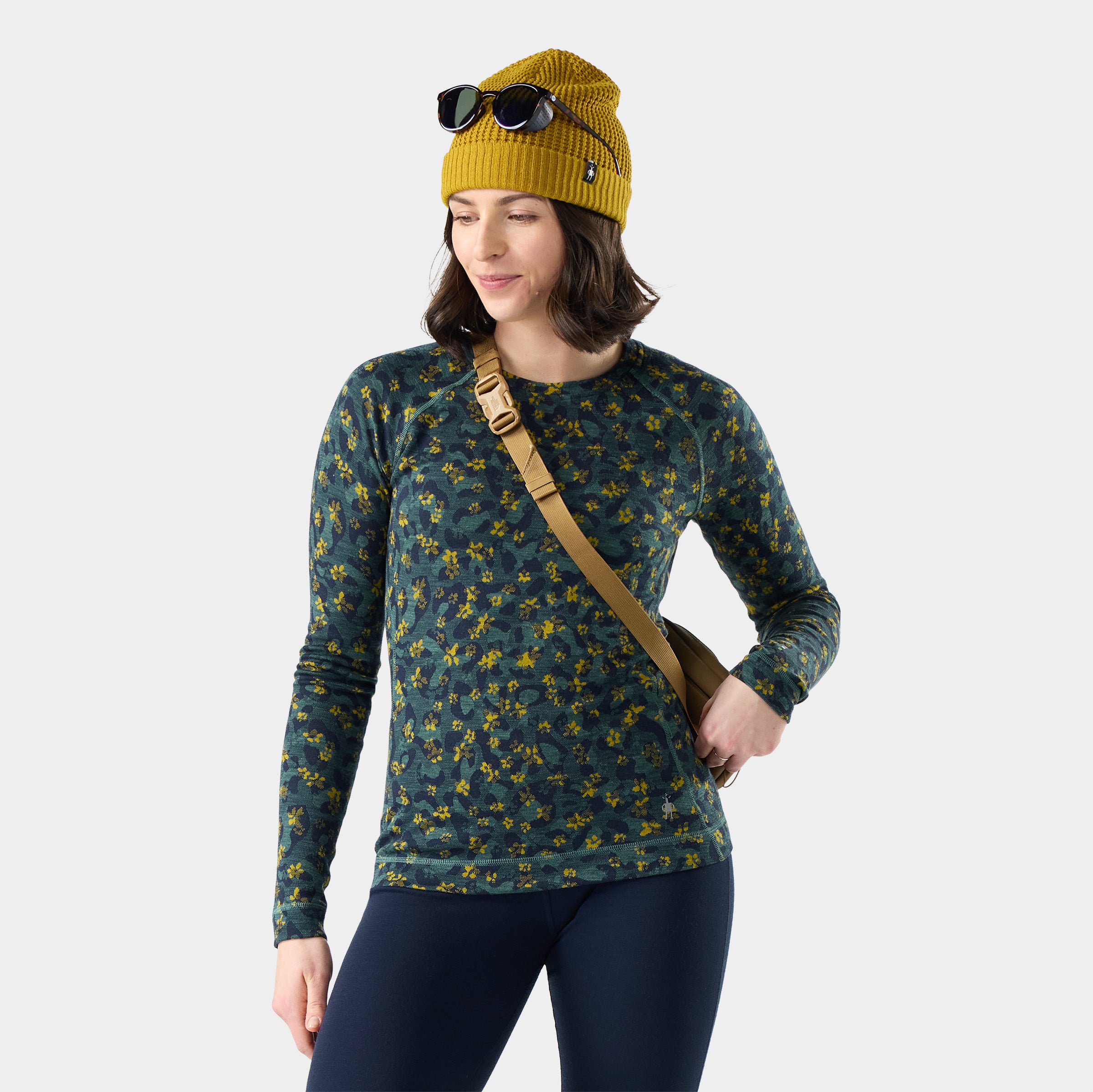 Women's Classic Thermal Merino Base Layer Crew - Image 22